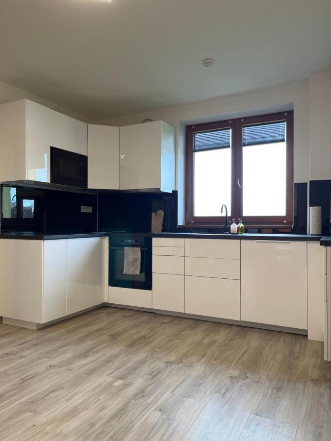 Apartment Golden Prague 78 Vestec  Extérieur photo