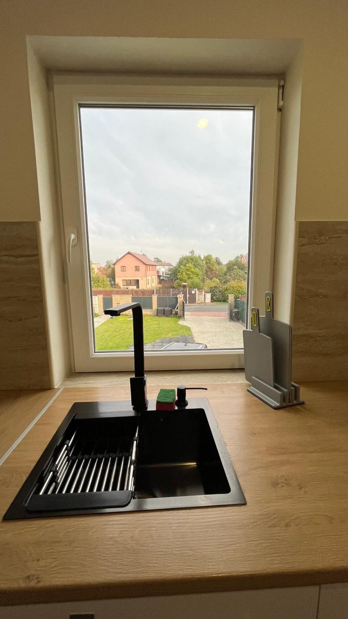 Apartment Golden Prague 78 Vestec  Extérieur photo